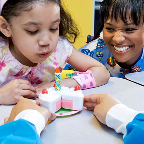 child life specialist programs